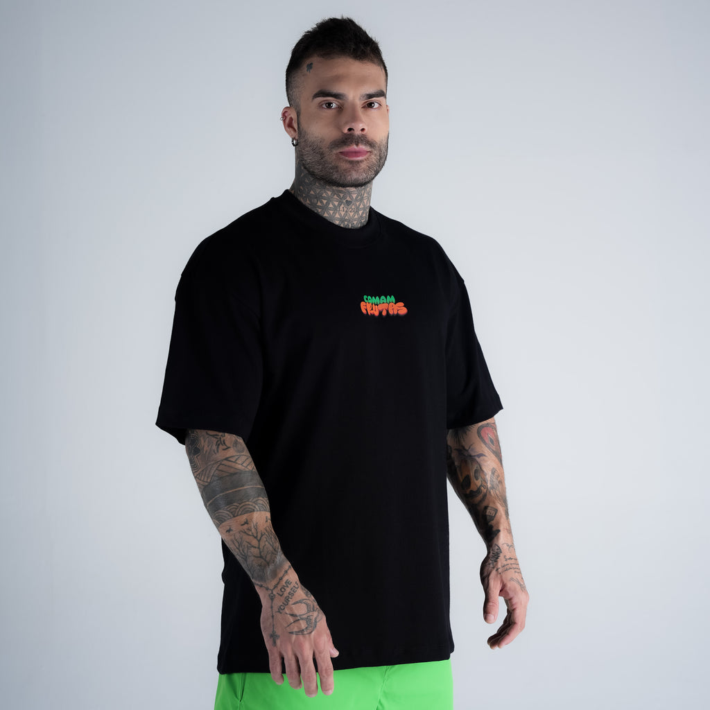 Camiseta Oversized Comam Frutas Toyart Preto