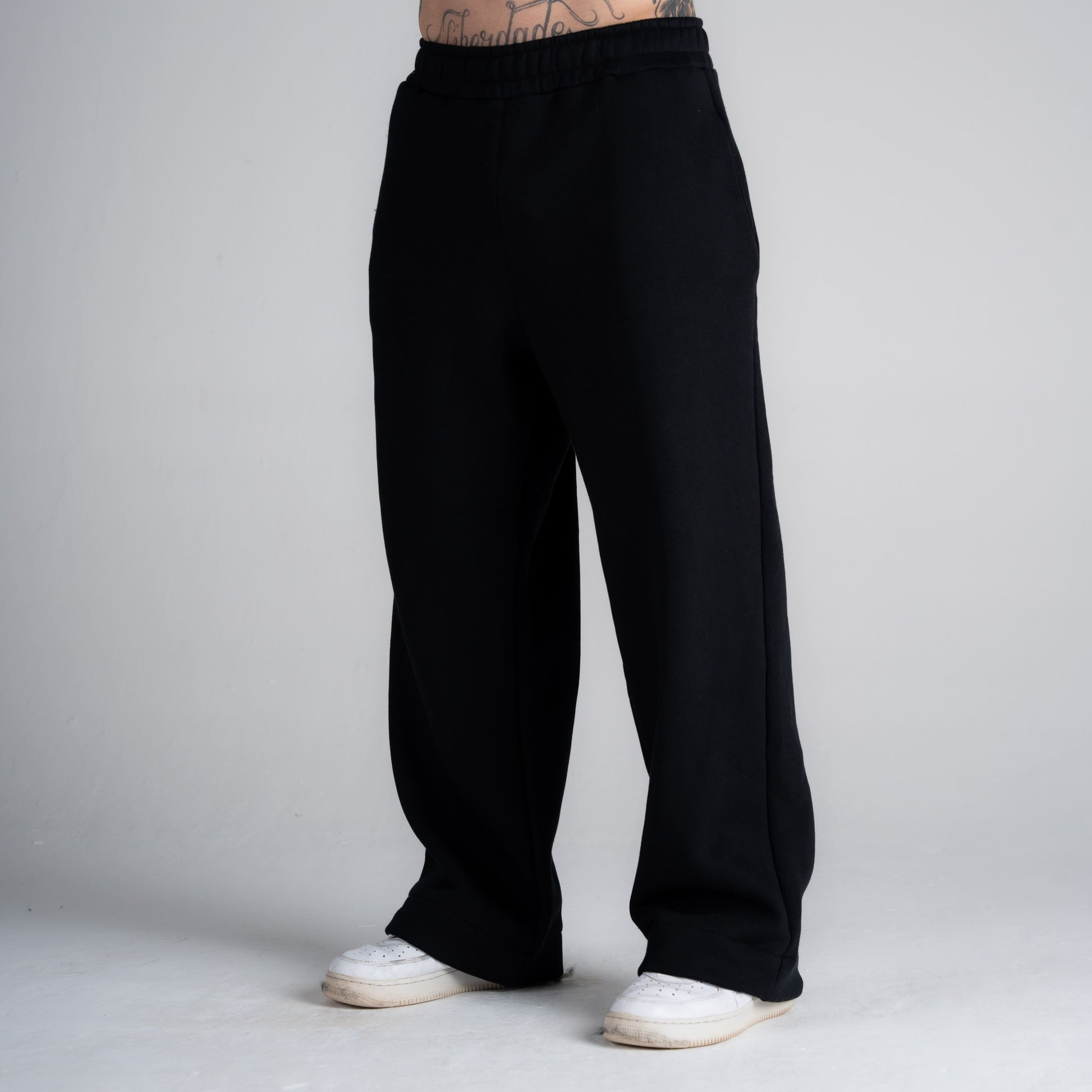 Calça de Moletom Oversized Reta Cloud Preto