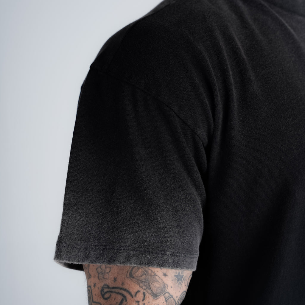 Camiseta Oversized Estonada Comam Frutas Burger Preto