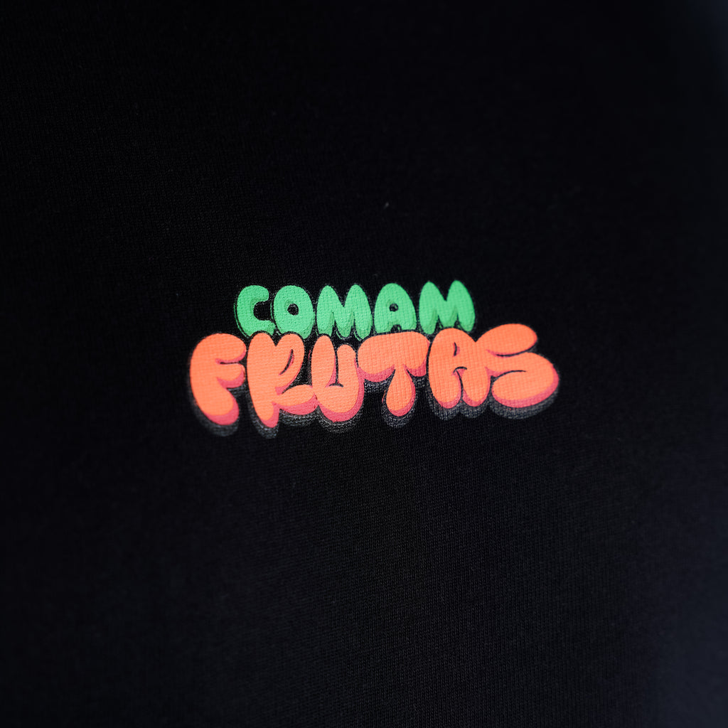 Camiseta Oversized Comam Frutas Toyart Preto