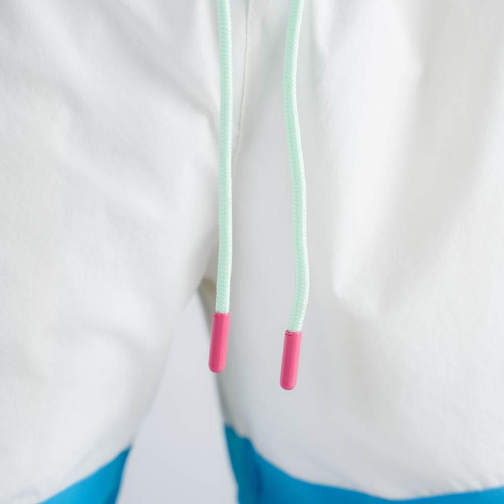 Shorts Curto Tactel Comam Frutas Miami Edition Off White