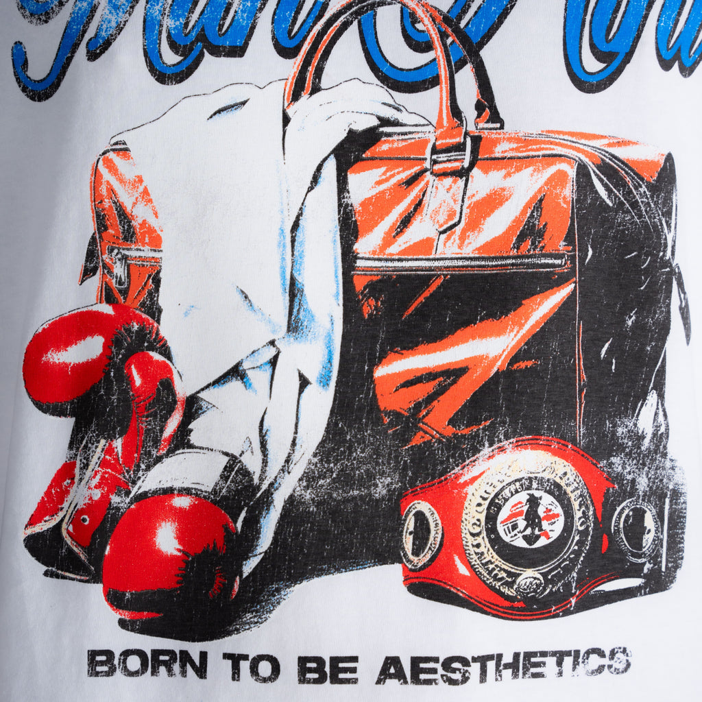 Camiseta Oversized Born To Be Aesthetics Off White