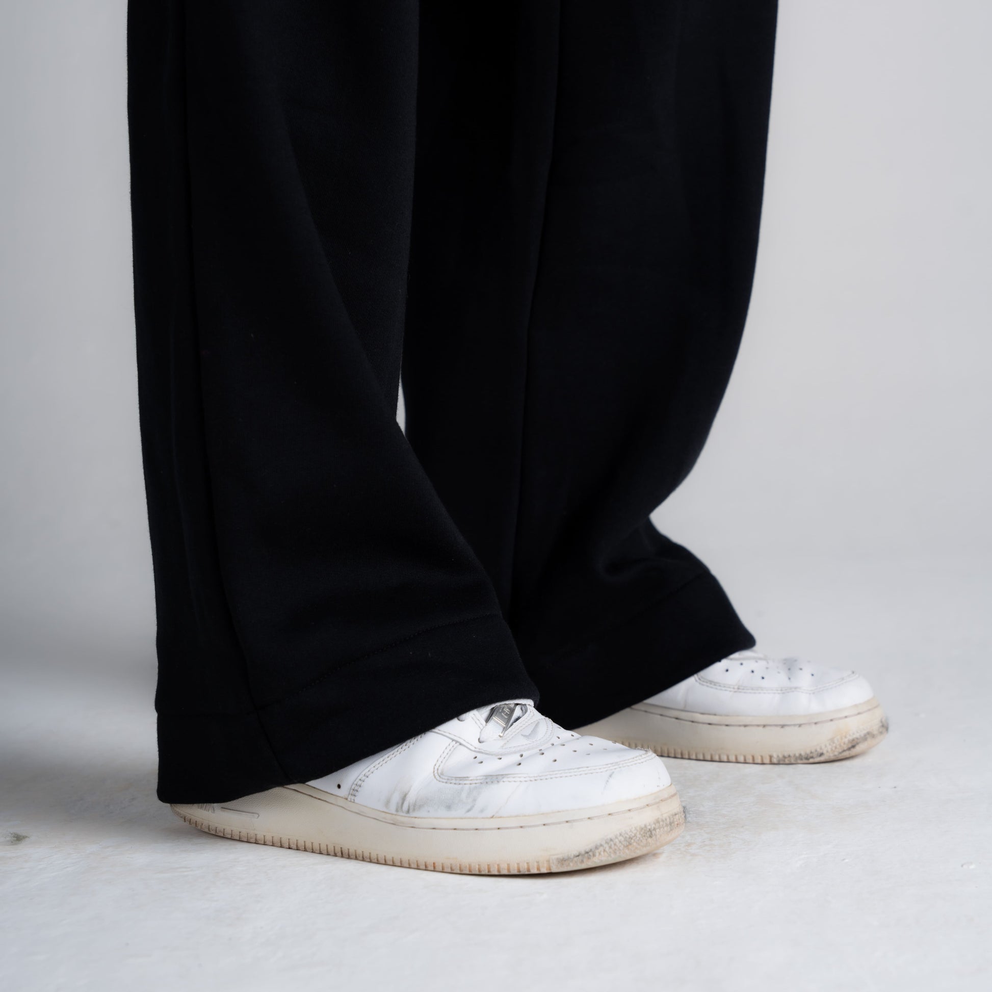 Calça de Moletom Oversized Reta Cloud Preto