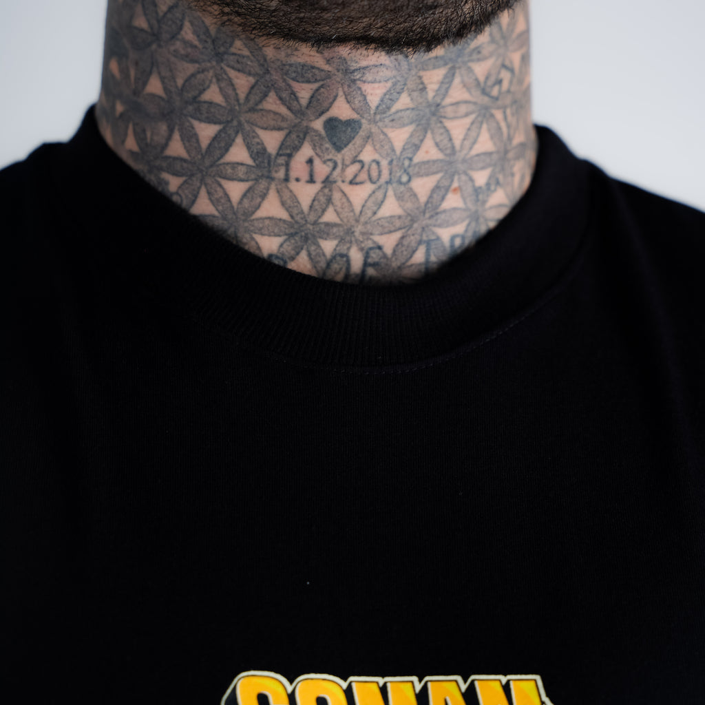 Camiseta Oversized Comam Frutas Richie Preto