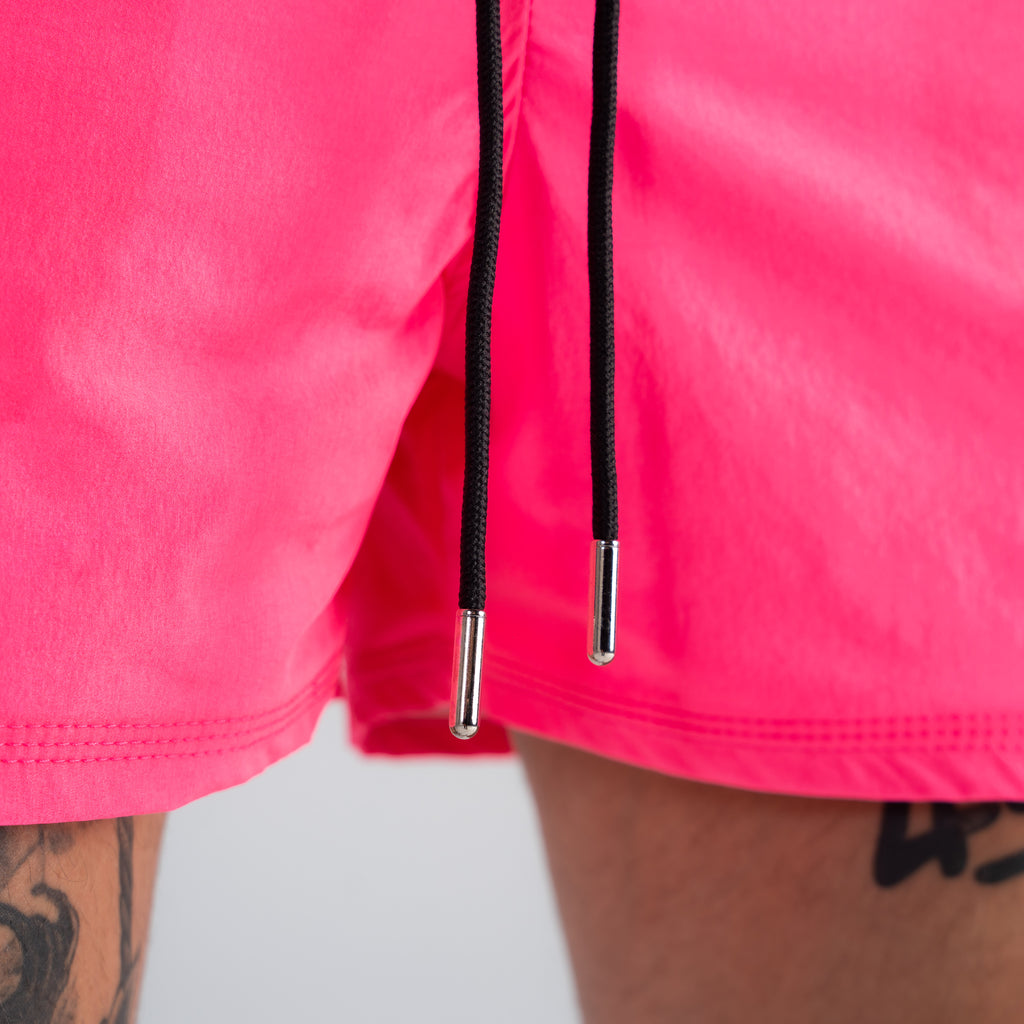 Shorts Curto de Tactel Mith Nation Pink Vibrante