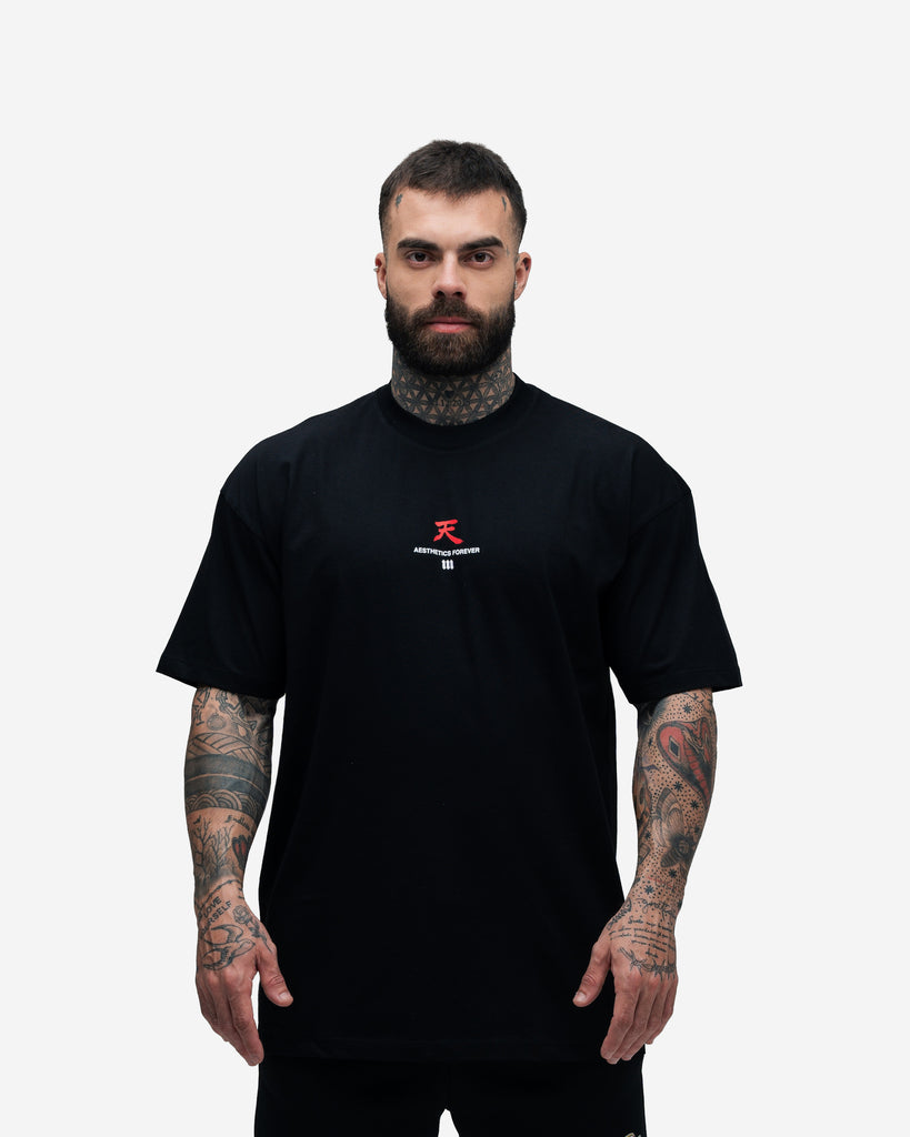 Camiseta Oversized Street Fighter Akuma Aesthetics Mono Preto