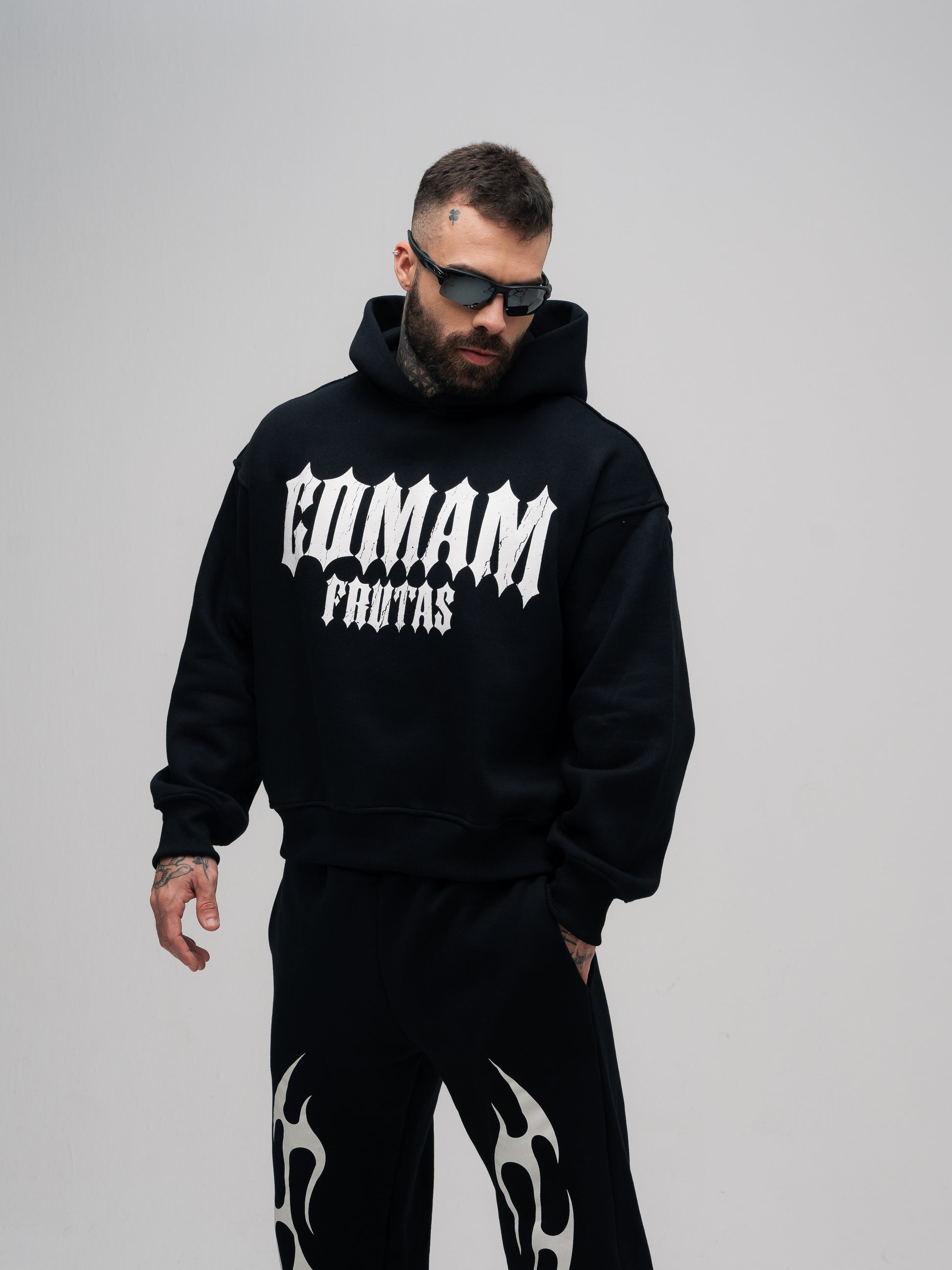 Blusa de Moletom Box Mith Mith Comam Frutas Flames Preto