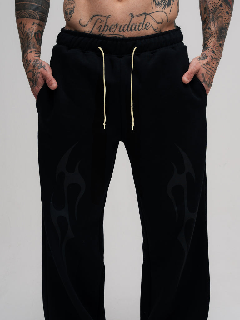 Calça de Moletom Oversized Reta Mith Comam Frutas Flame Preto