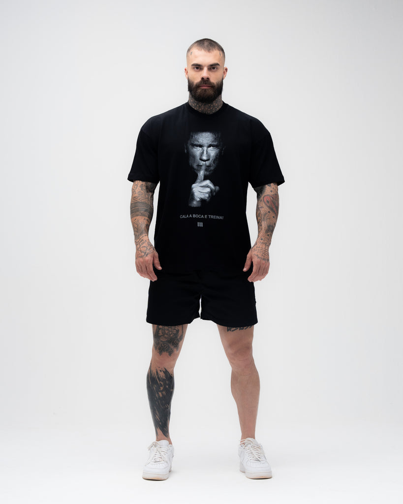 Camiseta <strong>Oversized Treino</strong>  Mith Cala a Boca e Treina Preto