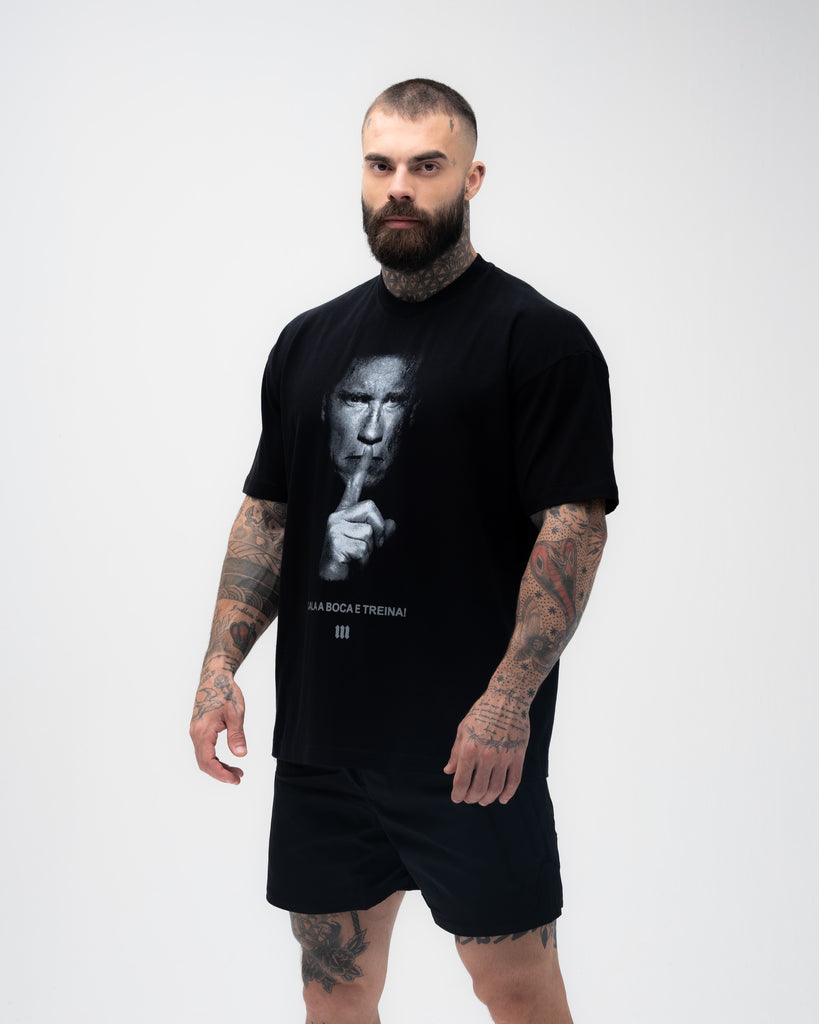 Camiseta <strong>Oversized Treino</strong>  Mith Cala a Boca e Treina Preto