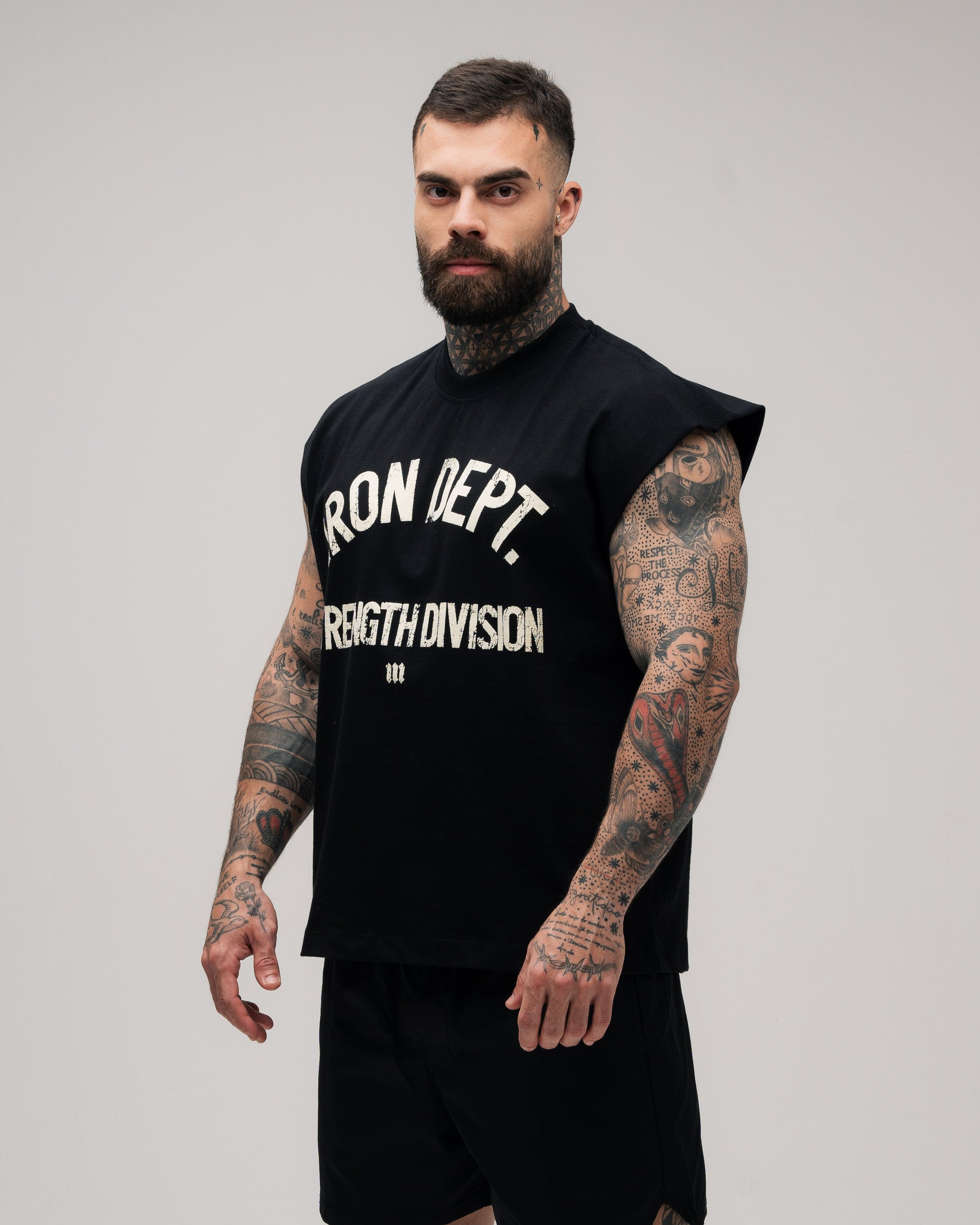 Regata Oversized Box Iron Dept. Preto
