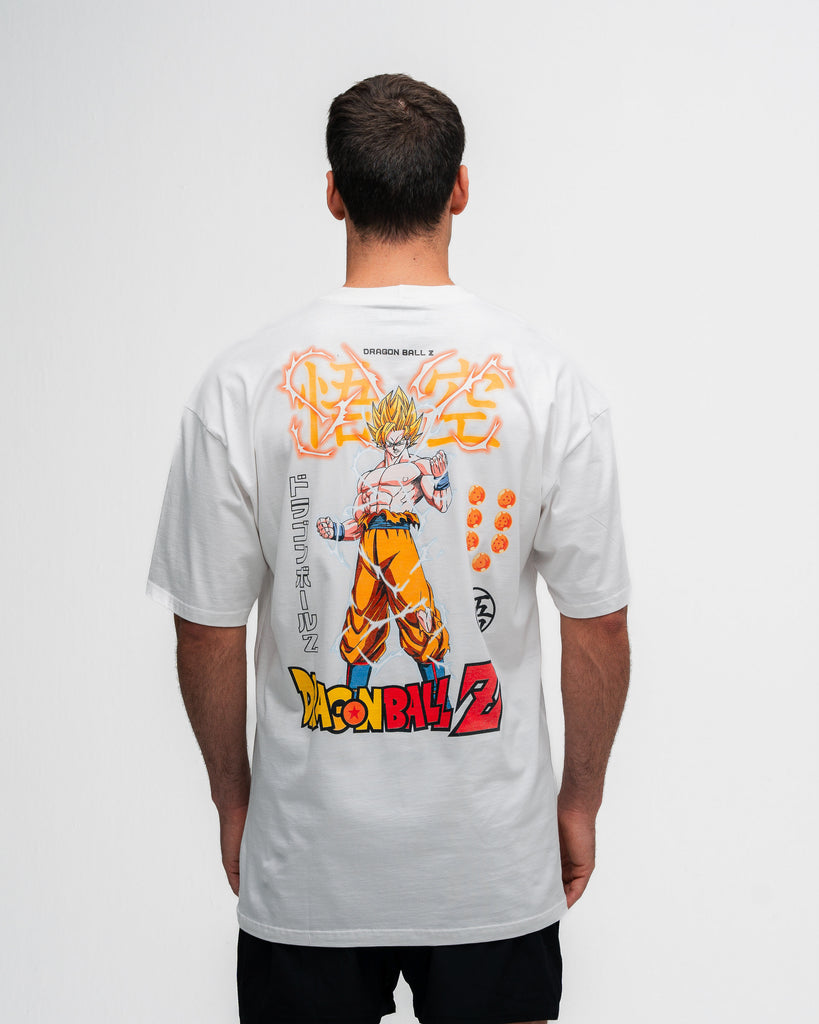 Camiseta Oversized Dragon Ball Z Goku Sayajin Off White