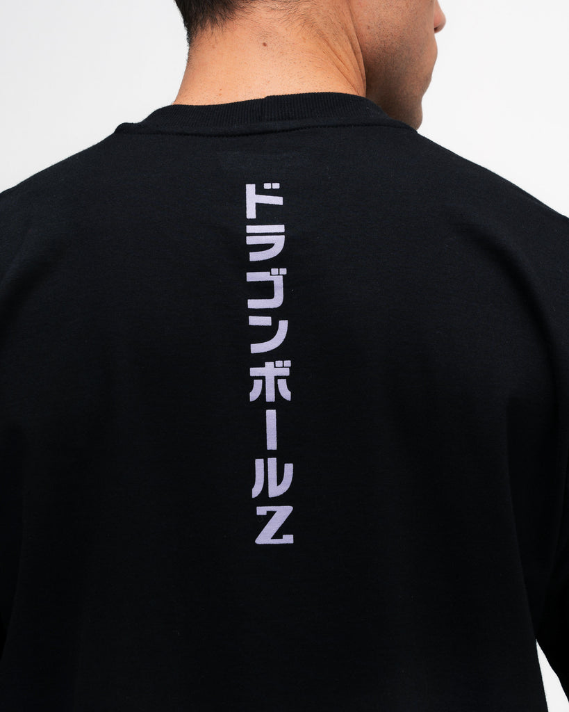 Camiseta Oversized Dragon Ball Z Trunks Preto