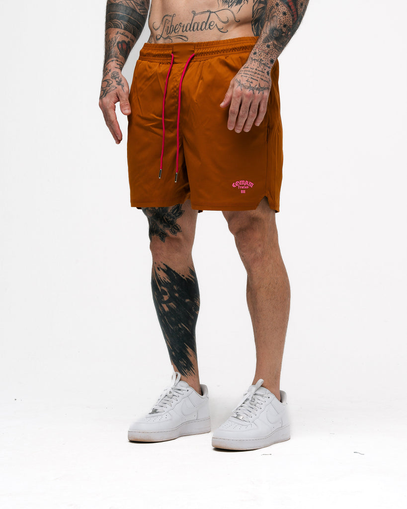 Shorts Curto Tactel Comam Frutas Marrom