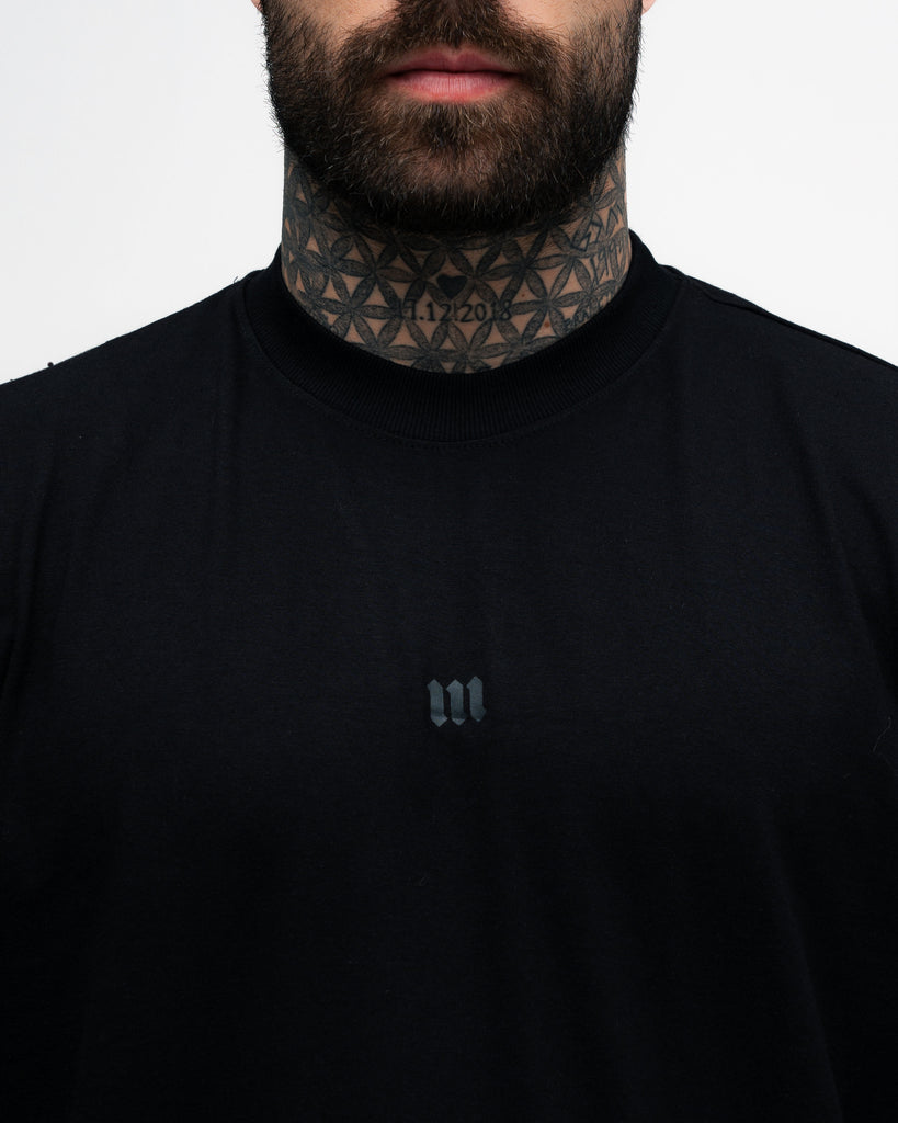 Camiseta Oversized Symbol Preto Mith