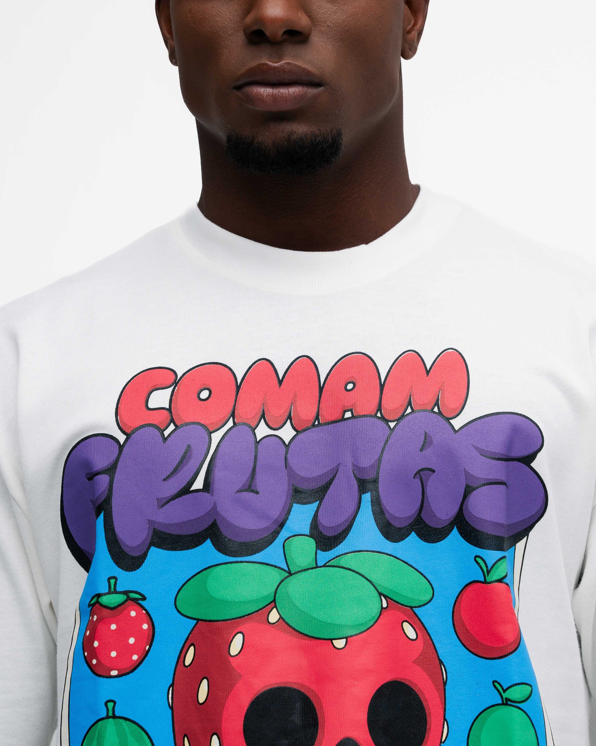 Camiseta Oversized Comam Frutas Neon Toyart Off White