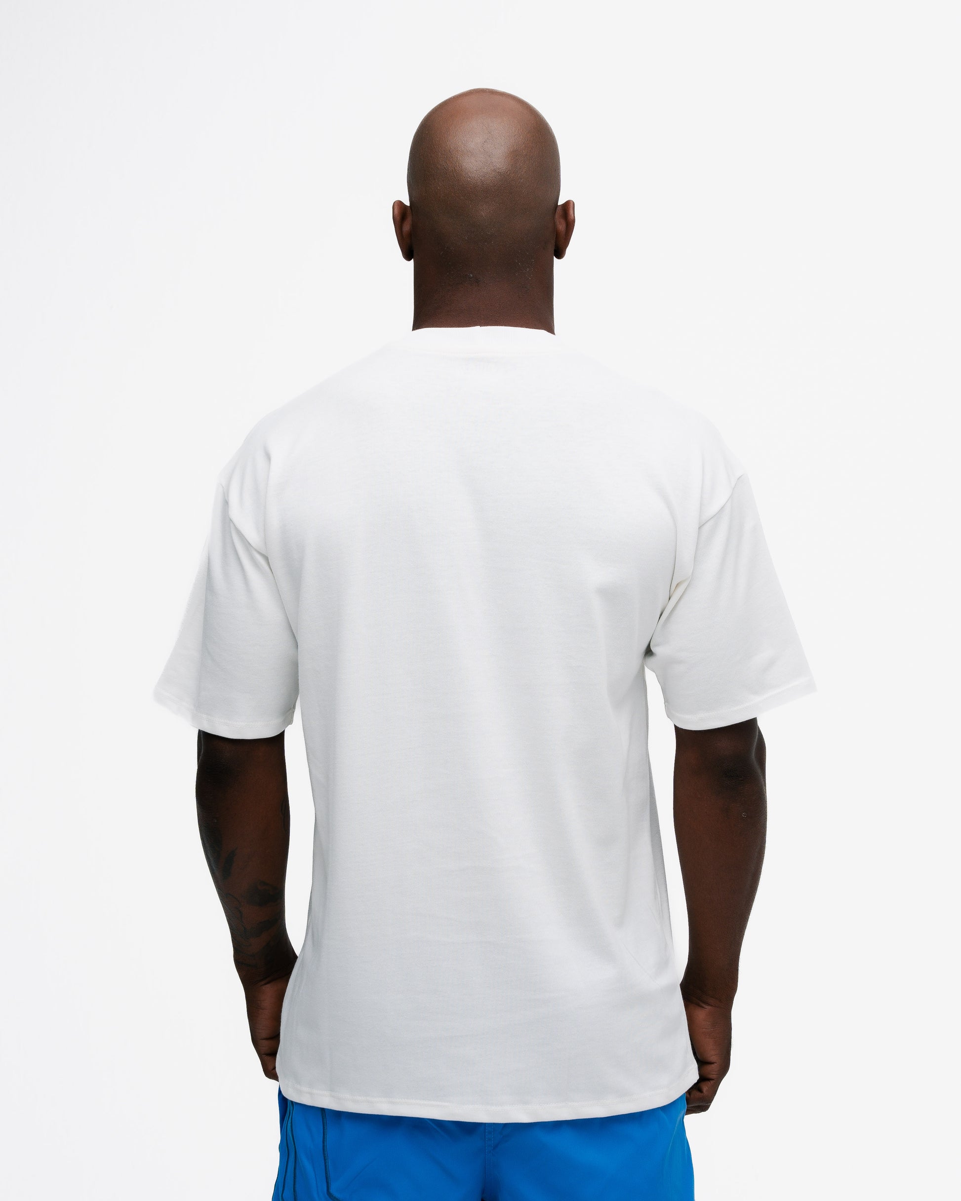 Camiseta Oversized Comam Frutas Neon Toyart Off White