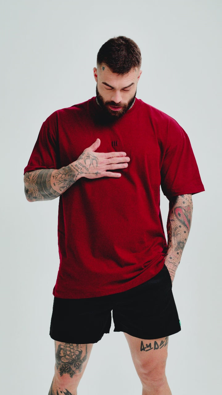 Camiseta Oversized Mith Nation Adornment Bordô