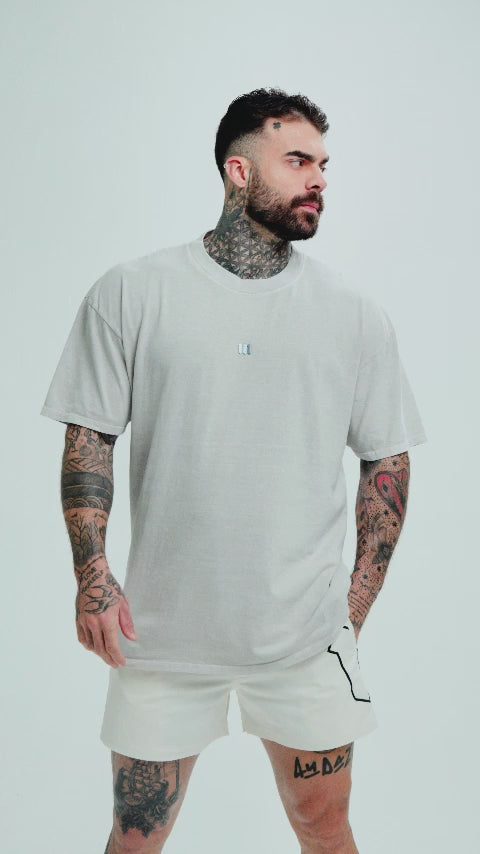 Camiseta Oversized Estonada Mith Nation Bege